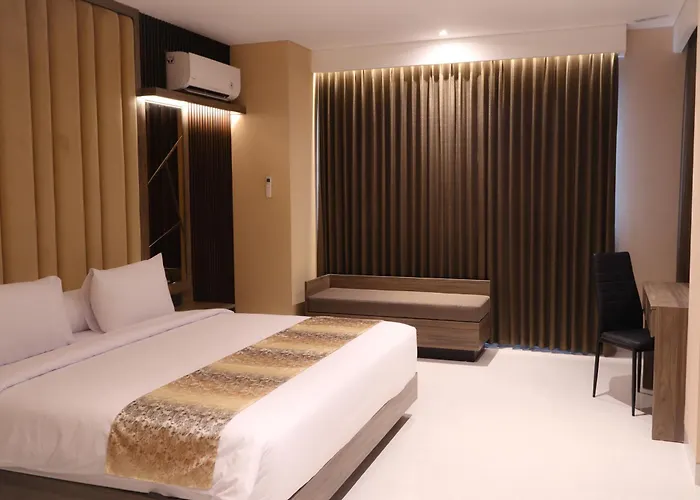 Eno Front One Hotel Semarang